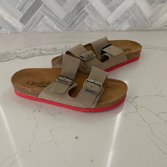 NWOT Naot Santa Barbara - Picture 2 of 9